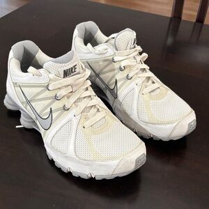 Nike Shock White and Gray Running Shoes